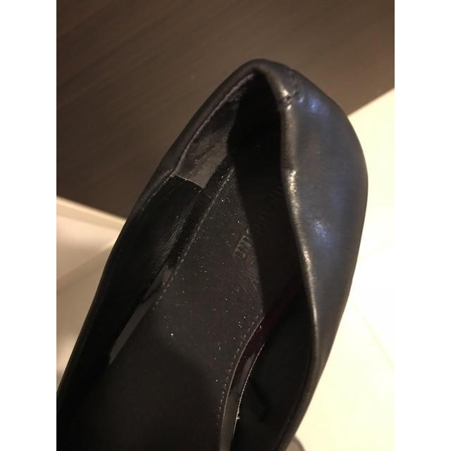 HM様専用   ローヒール 黒  23センチ レディースの靴/シューズ(ハイヒール/パンプス)の商品写真