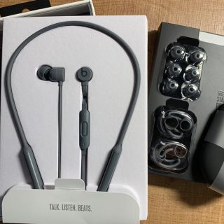 ビーツバイドクタードレ(Beats by Dr Dre)のunknown様専用beats x （グレー）付属品付き(ヘッドフォン/イヤフォン)