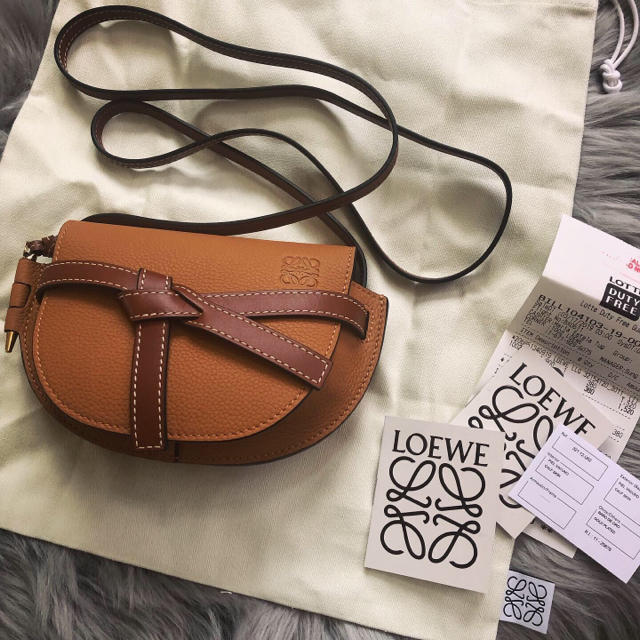 loewe????ミニゲートバッグ