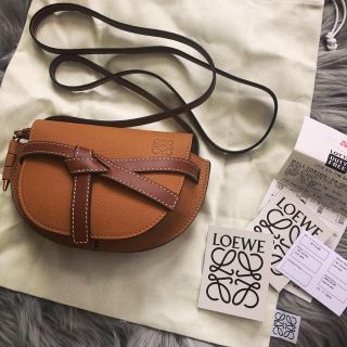 ロエベ(LOEWE)のloewe🏜ミニゲートバッグ (ショルダーバッグ)