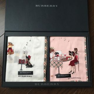 バーバリー(BURBERRY)の【新品】バーバリー  ハンカチ 女の子刺繍(ハンカチ)