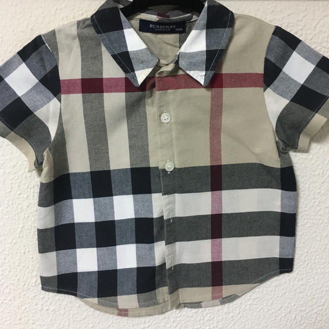 BURBERRY(バーバリー)のMa Yu 様専用/ バーバリーキッズ(90cm) / シャツ  キッズ/ベビー/マタニティのキッズ服男の子用(90cm~)(Tシャツ/カットソー)の商品写真