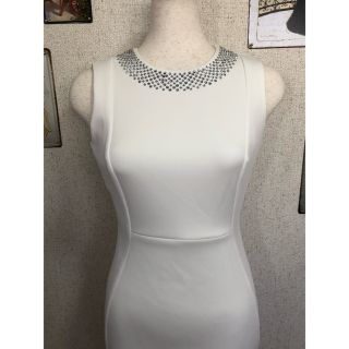 カルバンクライン(Calvin Klein)の新品　カルバンクライン 膝丈ワンピース 通勤ドレス ホワイト(ひざ丈ワンピース)