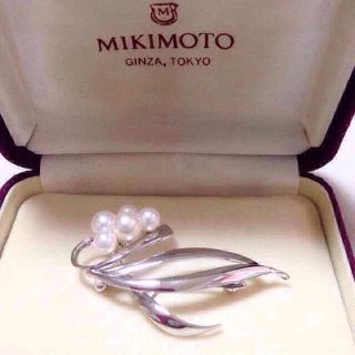 MIKIMOTO(ブローチ/コサージュ)のフリマアイテム一覧 MIKIMOTO(ブローチ/コサージュ)のフリマアイテム一覧