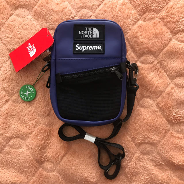 stockx18aw supreme northface shoulder