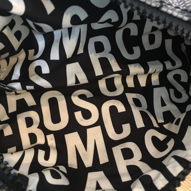 MARC BY MARC JACOBS(マークバイマークジェイコブス)のMARK BY MARK JACOBS ペン/メイクポーチ レディースのファッション小物(ポーチ)の商品写真