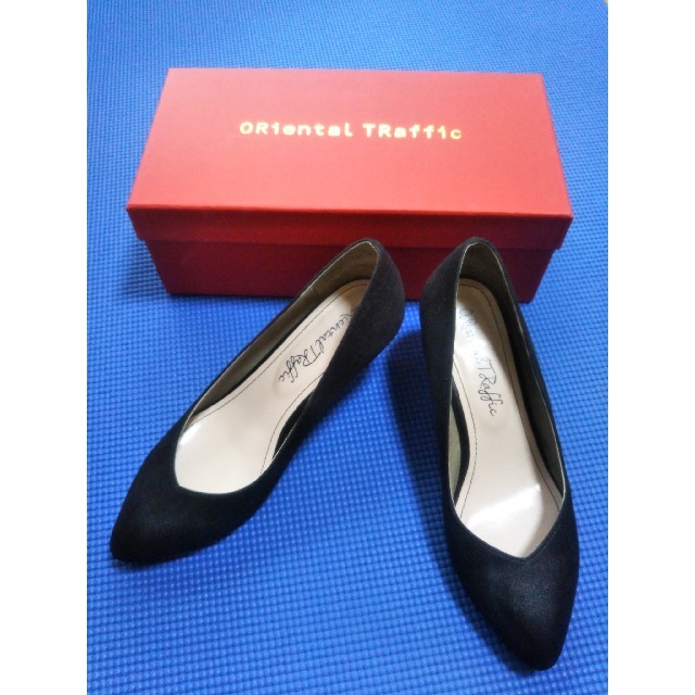 ORiental TRaffic(オリエンタルトラフィック)のオリエンタルトラフィック　布張りパンプス　黒 レディースの靴/シューズ(ハイヒール/パンプス)の商品写真