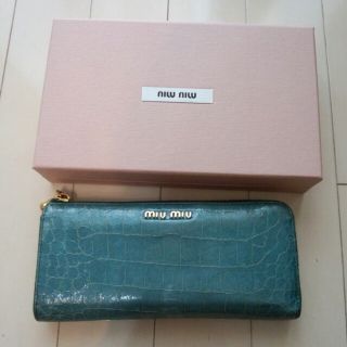 ミュウミュウ(miumiu)の7/4まで♡MIU MIU長財布♡(財布)