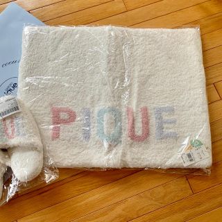 ジェラートピケ(gelato pique)の専用❤️新品  未開封  ☆ジェラートピケ  ロゴ   バスマット＆星柄マット(バスマット)