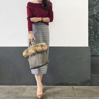 ザラ(ZARA)のZara ペンシル タイト スカート(ひざ丈スカート)