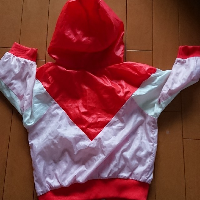 adidas(アディダス)のあーや様専用！90 adidas ｳｨﾝﾄﾞﾌﾞﾚｰｶｰ キッズ/ベビー/マタニティのキッズ服女の子用(90cm~)(ジャケット/上着)の商品写真