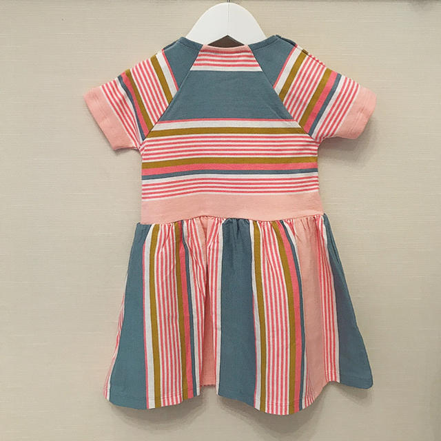 PETIT BATEAU(プチバトー)の【レォ☆様 ご専用】プチバトー 19SS マルチボーダーワンピース 36m  キッズ/ベビー/マタニティのキッズ服女の子用(90cm~)(ワンピース)の商品写真