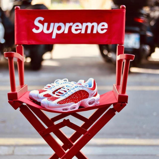 Supreme(シュプリーム)の29cm SUPREME NIKE AIR MAX Tailwind 4 メンズの靴/シューズ(スニーカー)の商品写真