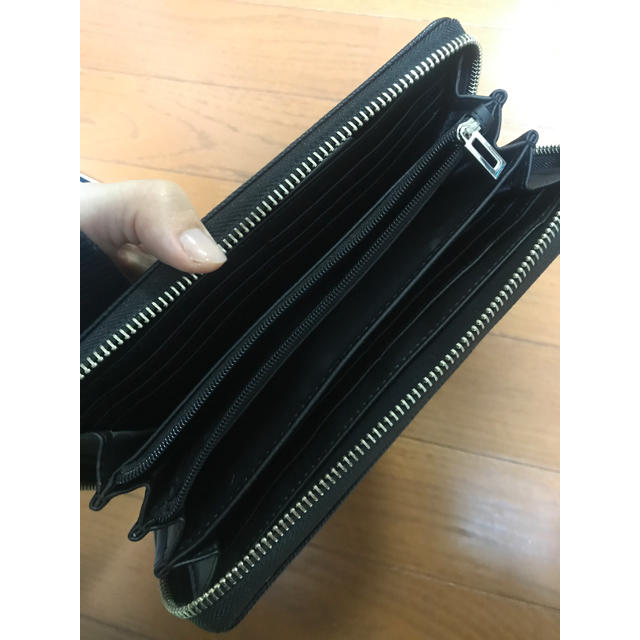 GUESS(ゲス)のGUESS 長財布 レディースのファッション小物(財布)の商品写真