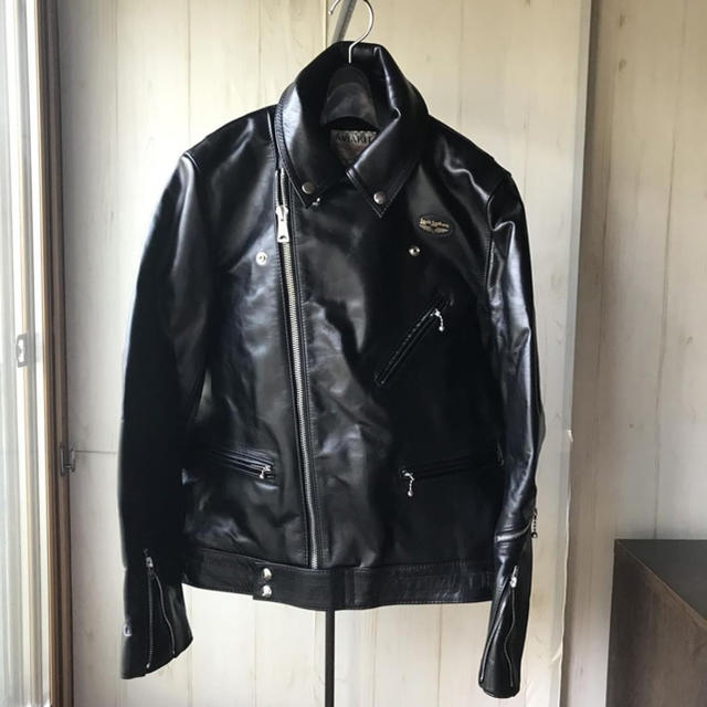 Lewis Leathers(ルイスレザー)のLewis Leathers 441T T.F サイクロン 40 ホースハイド メンズのジャケット/アウター(ライダースジャケット)の商品写真