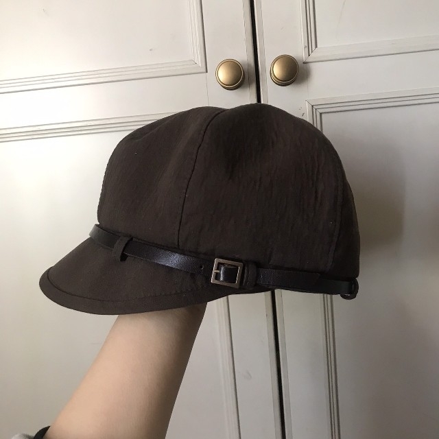Chloe(クロエ)のclhoe🐎ベルトキャスケット古着vintagelochiejantiques レディースの帽子(キャスケット)の商品写真