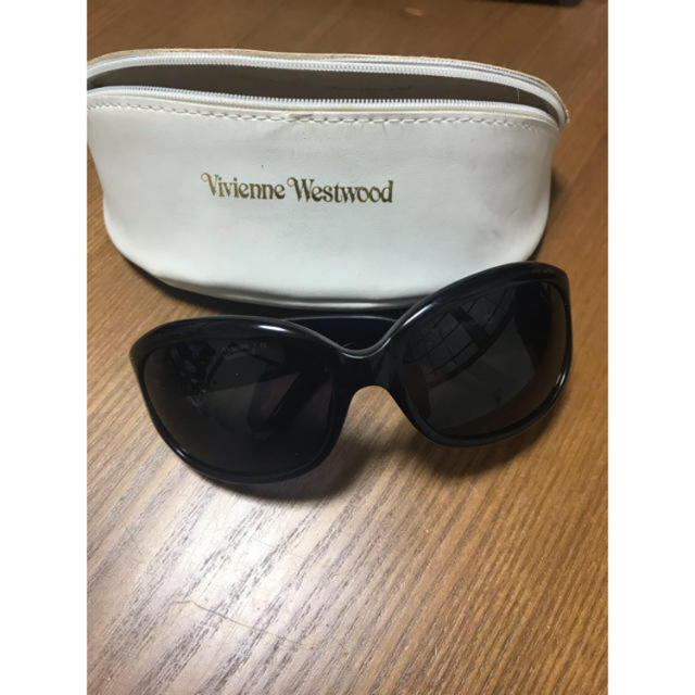 Vivienne Westwood(ヴィヴィアンウエストウッド)のVivienneWestwood サングラス レディースのファッション小物(サングラス/メガネ)の商品写真