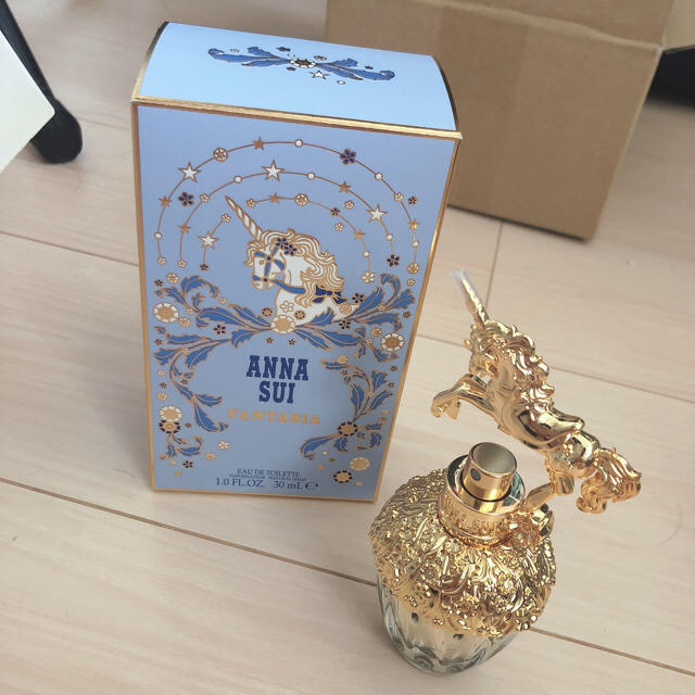 ANNA SUI(アナスイ)のぴぃにゃんこ🍼様専用 コスメ/美容の香水(香水(女性用))の商品写真