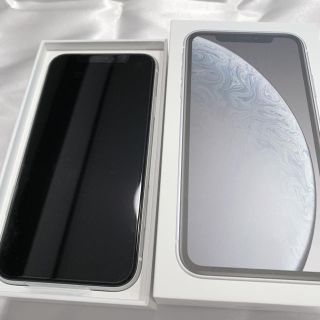 アイフォーン(iPhone)のiPhone XR 64GB white(スマートフォン本体)