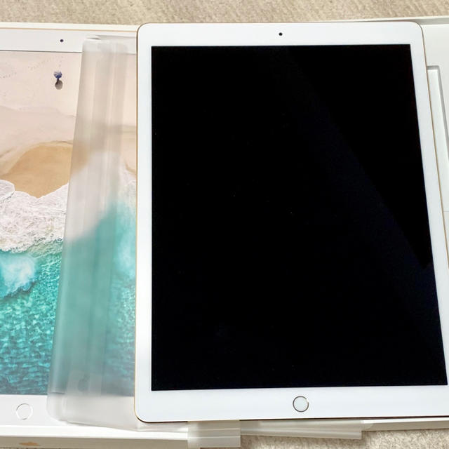 iPad(アイパッド)のApple iPad Pro 12.9 スマホ/家電/カメラのPC/タブレット(タブレット)の商品写真