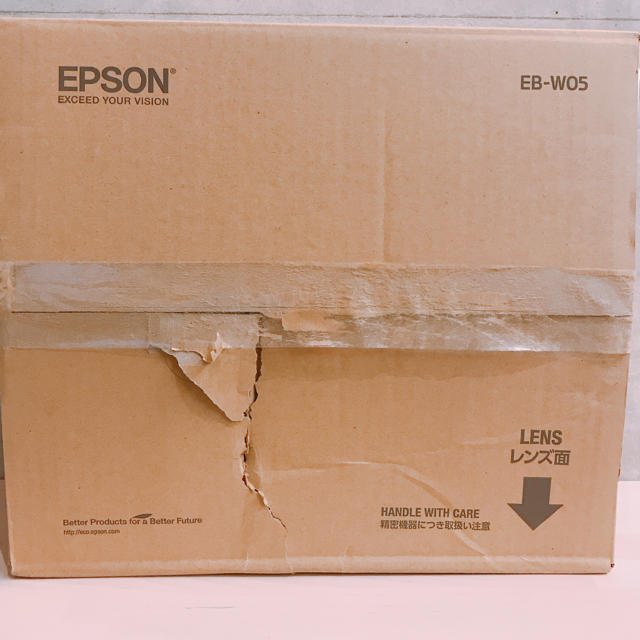 EPSON(エプソン)の【新品】EPSON EB-W05 プロジェクター スマホ/家電/カメラのテレビ/映像機器(プロジェクター)の商品写真