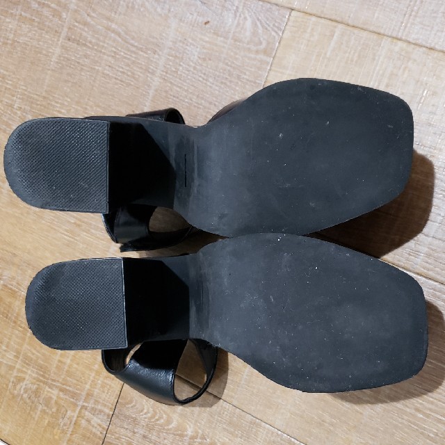 EMODA(エモダ)のtinnn様専用 レディースの靴/シューズ(ハイヒール/パンプス)の商品写真