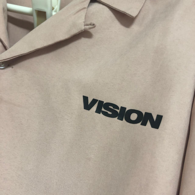 VISION STREET WEAR(ヴィジョン ストリート ウェア)のオープンカラーシャツ ピンク VISION ストリート レディースのトップス(シャツ/ブラウス(長袖/七分))の商品写真