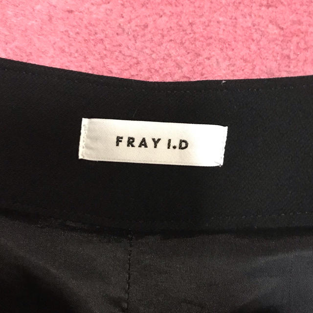 FRAY I.D(フレイアイディー)のFRAY I.D ガウチョパンツ ワイドパンツ ブラック レディースのパンツ(その他)の商品写真