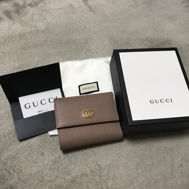 Gucci(グッチ)のGUCCI プチマーモント レザー ウォレット 三つ折り レディースのファッション小物(財布)の商品写真