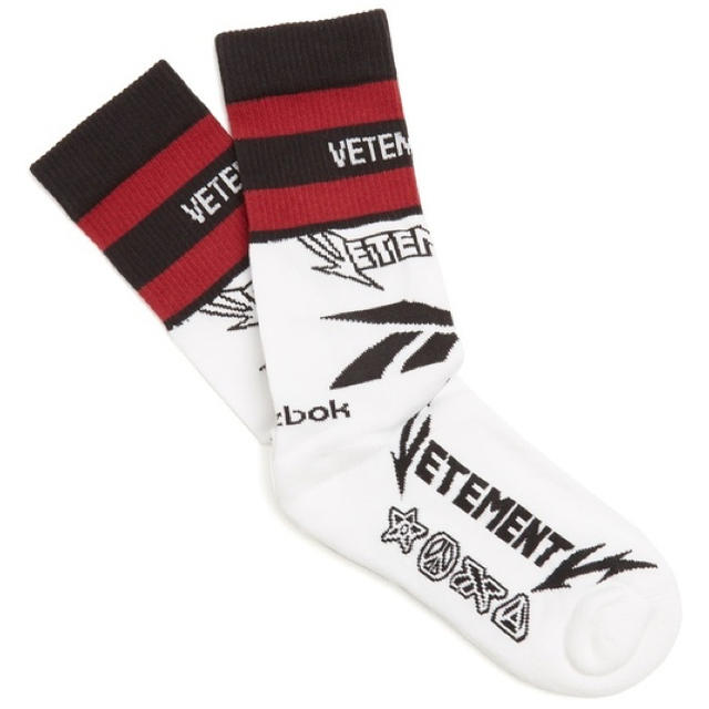 Reebok(リーボック)の新品【 VETEMENTS X Reebok 】 Cut-Up socks メンズのレッグウェア(ソックス)の商品写真