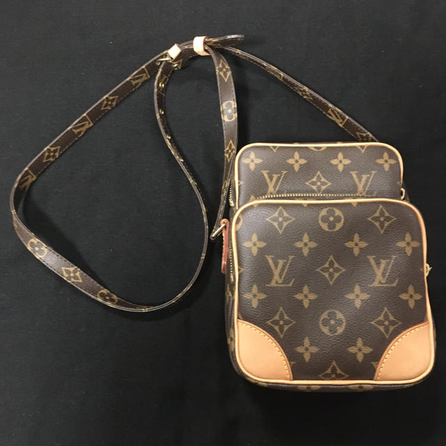 海外 正規品】 VUITTON LOUIS - ※未使用品 アマゾン モノグラム ルイ
