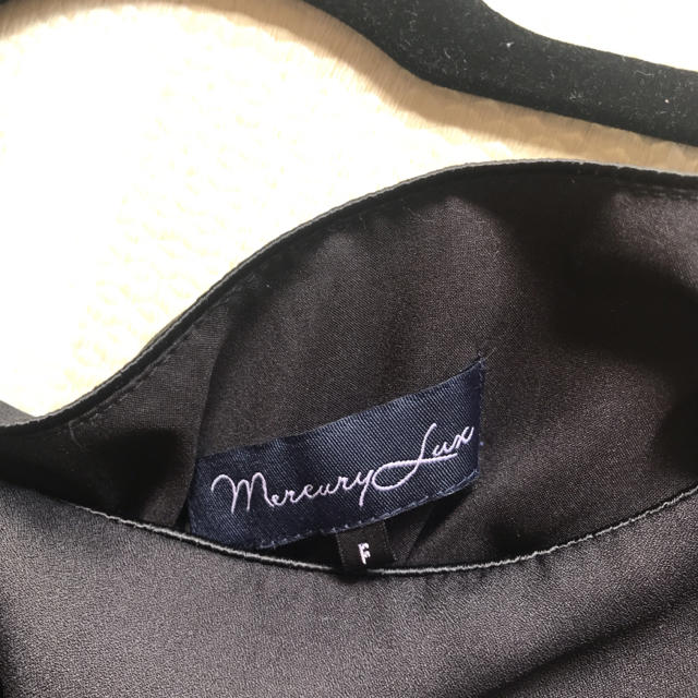 MERCURYDUO(マーキュリーデュオ)の美品 マーキュリーリュクス 肩出しフレアミニワンピース  シフォン 春夏 レディースのワンピース(ミニワンピース)の商品写真