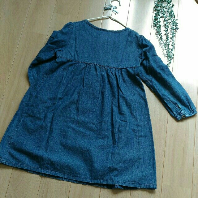 デニム　ワンピース　120cm キッズ/ベビー/マタニティのキッズ服女の子用(90cm~)(ワンピース)の商品写真