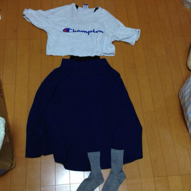 Champion(チャンピオン)のチャンピオン★ショート丈Ｔ レディースのトップス(Tシャツ(半袖/袖なし))の商品写真