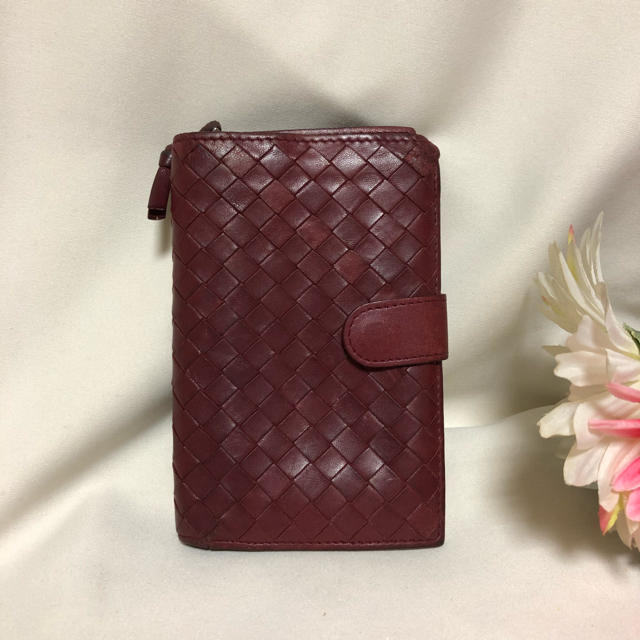 Bottega Veneta(ボッテガヴェネタ)の正規品☆ボッテガヴェネタ 柔革 折り財布★ レディースのファッション小物(財布)の商品写真