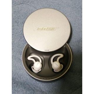 ボーズ(BOSE)のBose noise-masking sleepbuds(ヘッドフォン/イヤフォン)