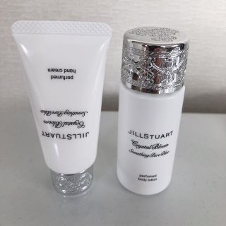 ジルスチュアート(JILLSTUART)の新品未使用JILLSTUARTクリスタルブルーム サムシングピュアブルー セット(ハンドクリーム)