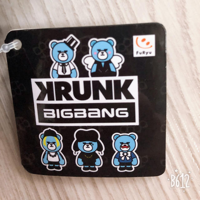 Bigbang Krunk Bigbang リール付パスケースの通販 By こりらっくま S Shop ビッグバンならラクマ