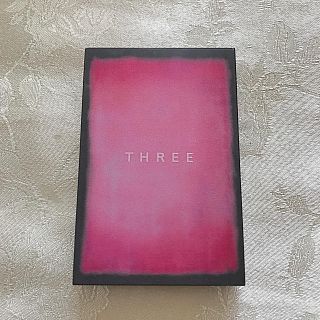 スリー(THREE)のTHREE  ♡︎4DプラスアイパレットS(アイシャドウ)