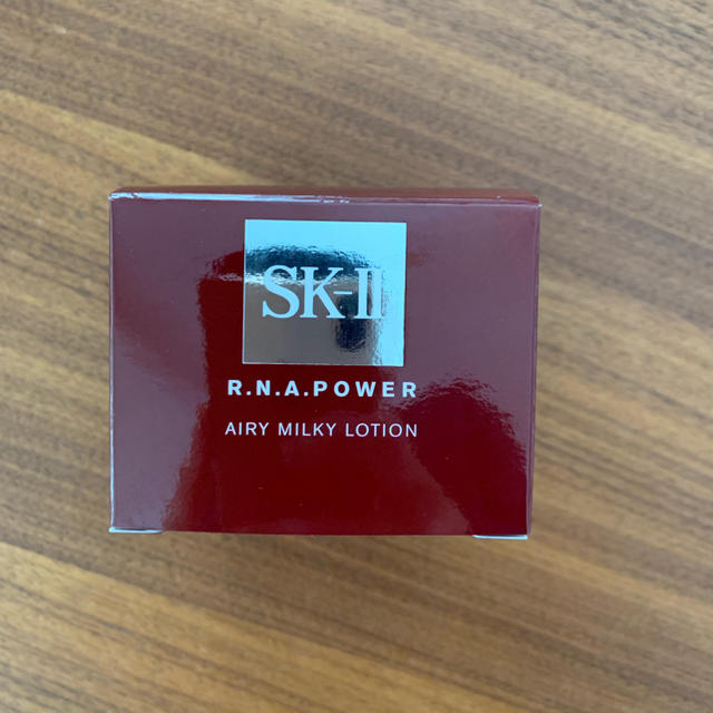 SK-II(エスケーツー)の新品未開封✨R.N.A.パワー エアリー ミルキー ローション コスメ/美容のスキンケア/基礎化粧品(乳液/ミルク)の商品写真