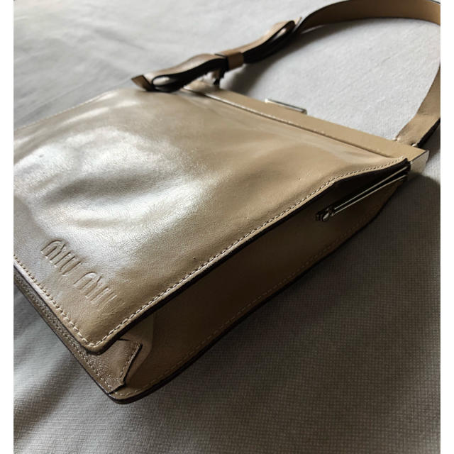 miumiu(ミュウミュウ)の訳あり ミュウミュウ ハンドバッグ リボンバッグ リペア用 鞄 カバン レディースのバッグ(ショルダーバッグ)の商品写真