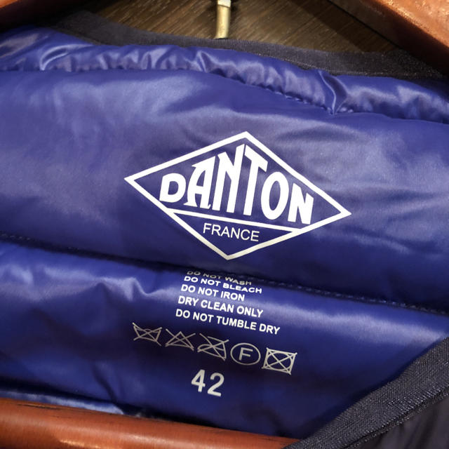 DANTON(ダントン)の★美品★DANTON ダントン ダウンベスト メンズのジャケット/アウター(ダウンジャケット)の商品写真