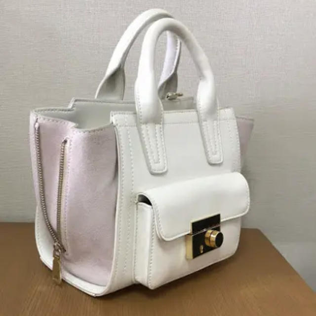 BARNEYS NEW YORK(バーニーズニューヨーク)のBarneys New York 無地2way bag レディースのバッグ(ショルダーバッグ)の商品写真