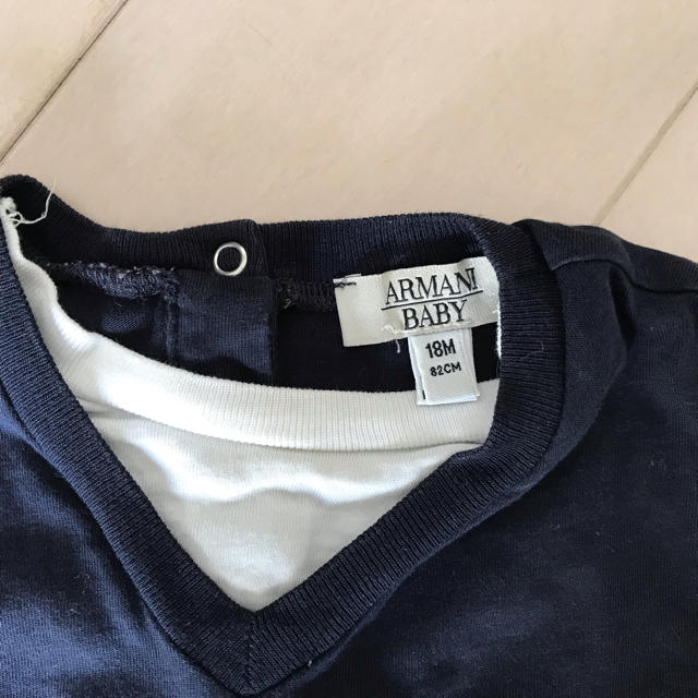 Armani(アルマーニ)のARMANI アルマーニ 重ね着風Tシャツ 18M82cm キッズ/ベビー/マタニティのベビー服(~85cm)(Ｔシャツ)の商品写真