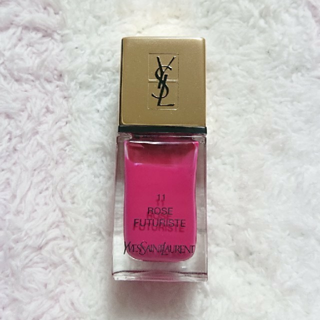 Yves Saint Laurent Beaute(イヴサンローランボーテ)のイヴ・サンローラン ネイル 11 マニキュア コスメ/美容のネイル(マニキュア)の商品写真