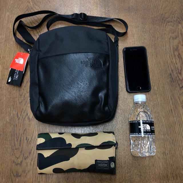 THE NORTH FACE(ザノースフェイス)のTHE NORTH FACE TRAVEL CROSS BAG メンズのバッグ(ショルダーバッグ)の商品写真