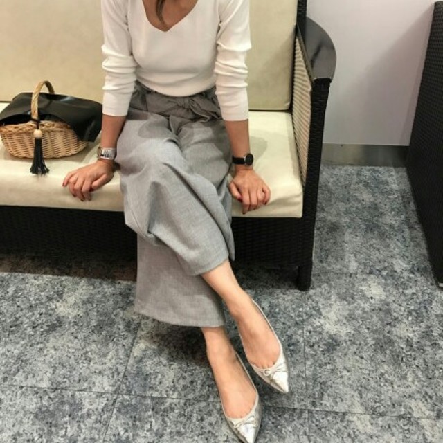 GU - ycmi様専用☆GU☆美品☆リボンつきワイドパンツ S グレー GU - ycmi様専用☆GU☆美品☆リボンつきワイドパンツ S グレー