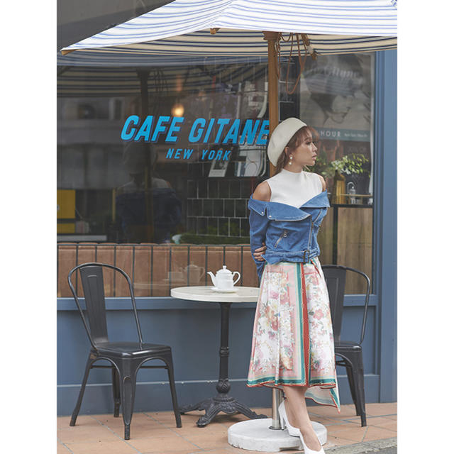 eimy istoire(エイミーイストワール)のeimy istoire♡ Flower scarfアシンメトリースカート レディースのスカート(ロングスカート)の商品写真
