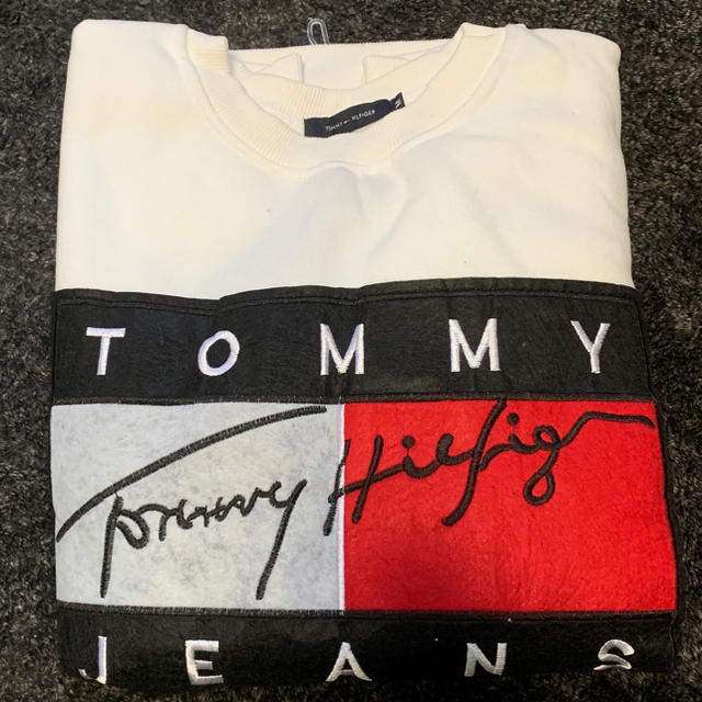 TOMMY HILFIGER(トミーヒルフィガー)のTOMMY  HILFIGER レディースのトップス(トレーナー/スウェット)の商品写真