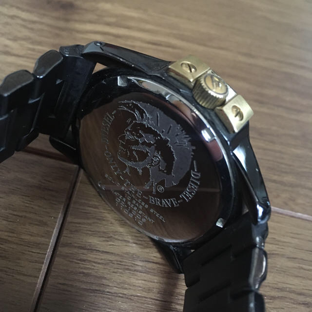 DIESEL - DIESEL ディーゼル 腕時計 パックマン 黒×金 DZ1209の DIESEL - DIESEL ディーゼル 腕時計 パックマン 黒×金 DZ1209の